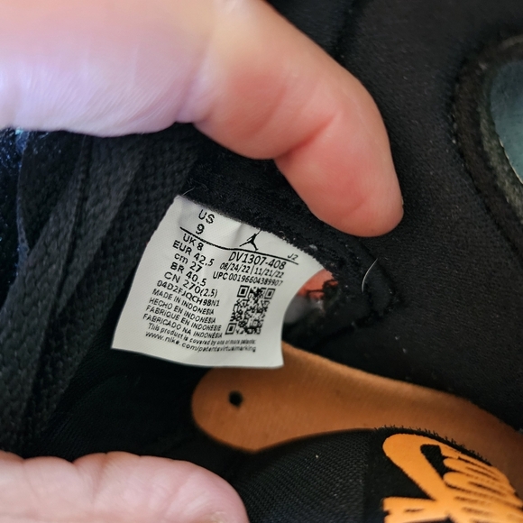 VGUC Nike Jordan 1 High Zoom Air CMFT Bleached Aqua Teal Orange Black 9 - Picture 15 of 16